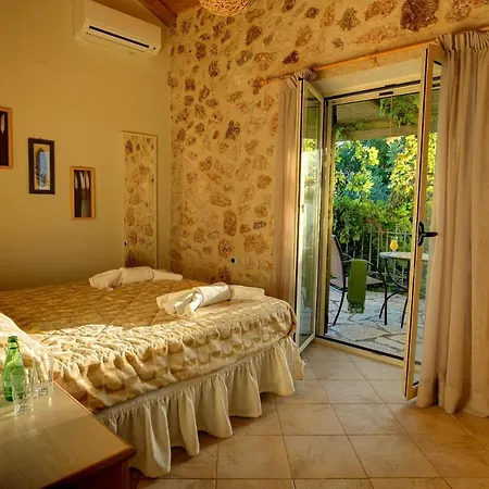 Skala Sleeps 4 Pool Air Con Wifi Ratzaklíon