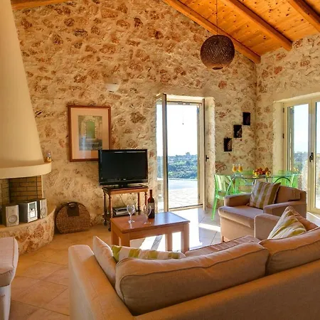 Skala Sleeps 4 Pool Air Con Wifi Ratzaklíon