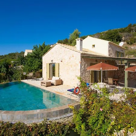 Skala Sleeps 4 Pool Air Con Wifi Villa Ratzaklíon