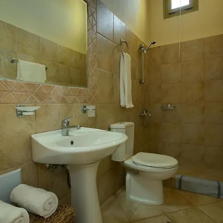 Skala Sleeps 4 Pool Air Con Wifi Villa *